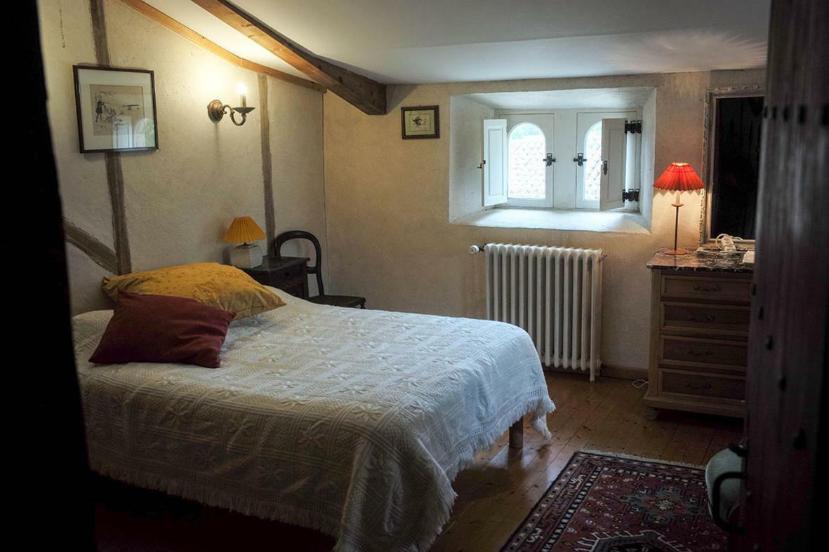 Logis De La Robliniere Bed & Breakfast Landevieille Exterior photo